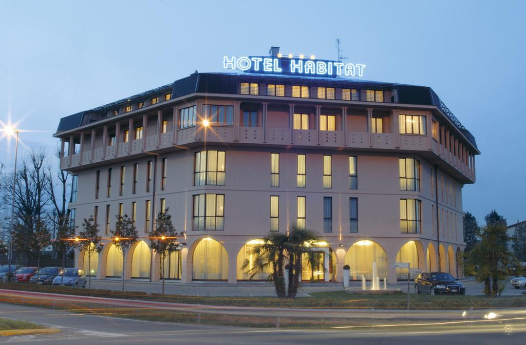 Hotel Habitat Giussano Kültér fotó